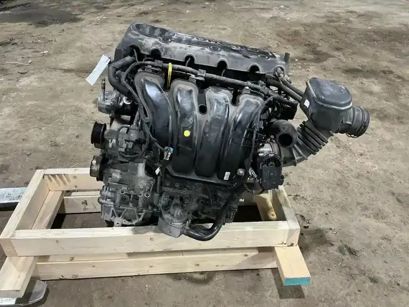 Hyundai Tucson 2.4L used engine Side