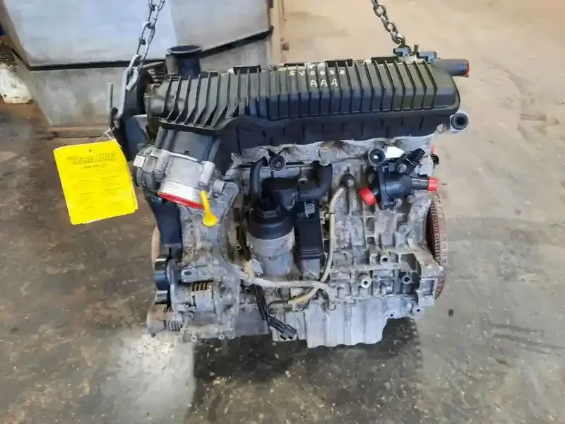 Used Volvo 40 Series 2.5L Engine Side