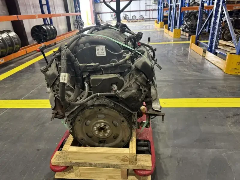 Used Cadillac Escalade 6.2L V8 engine assembly
